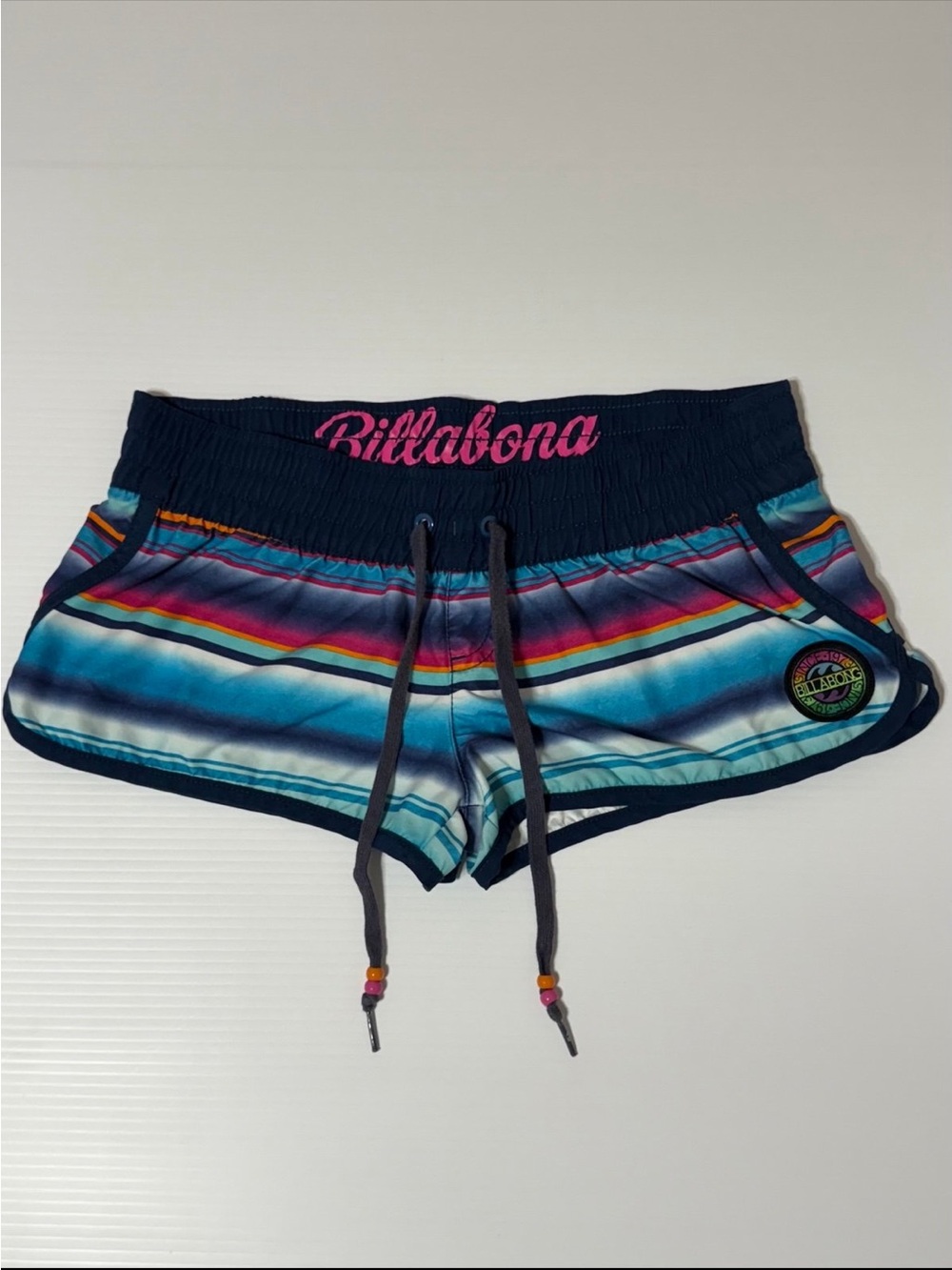 Vintage Y2K Billabong women’s boardshorts